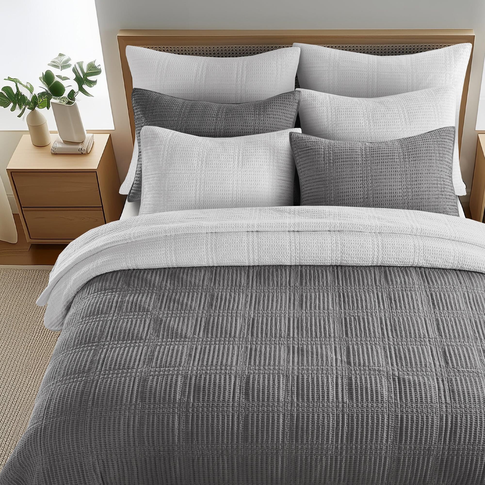 Levtex Cloud Waffle 3-Piece Full/Queen Quilt Set in Grey
