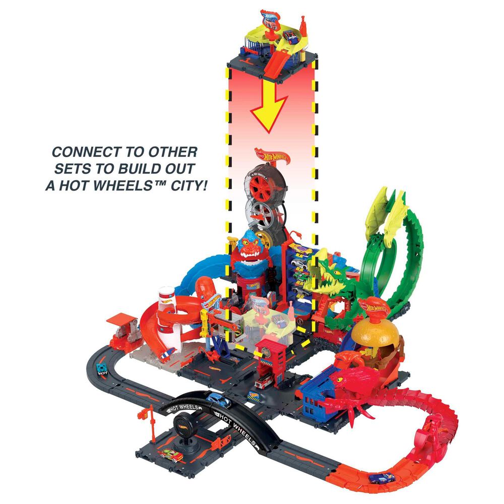 Hot Wheels City Downtown Express Car Wash Playset with 1 Toy Car in Multicolor, , large