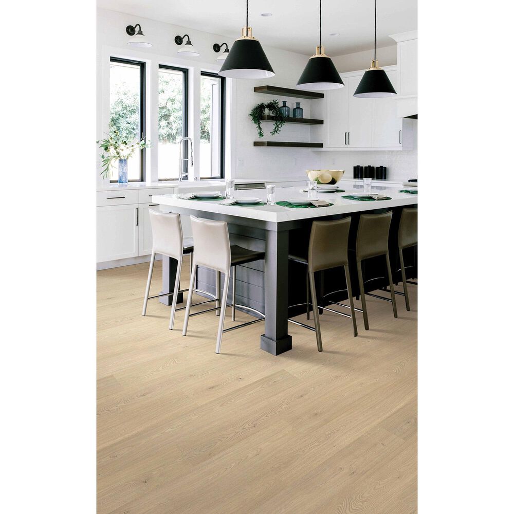 Mohawk Hampton Villa Sunbleached Oak 7.5&quot; x 47&quot; Laminate, , large