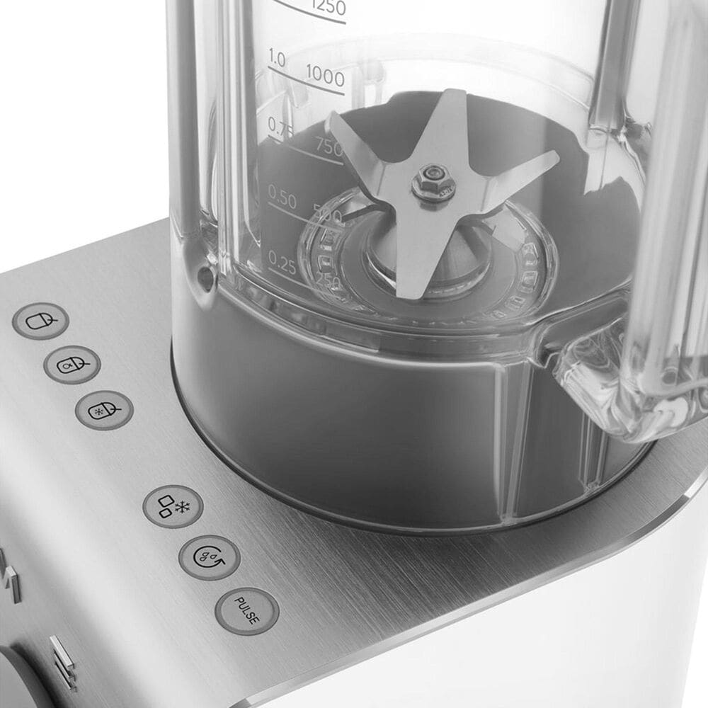 SMEG 9-Speed Professional Blender in Matte White, , large