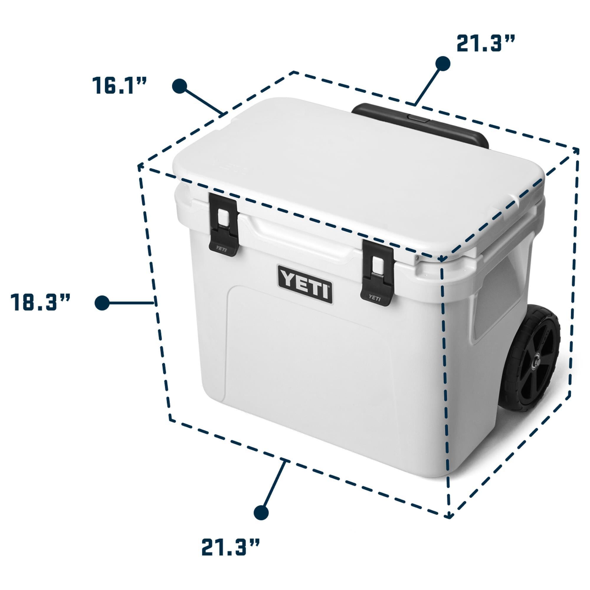 YETI Roadie 32 Wheeled Cooler in Venom