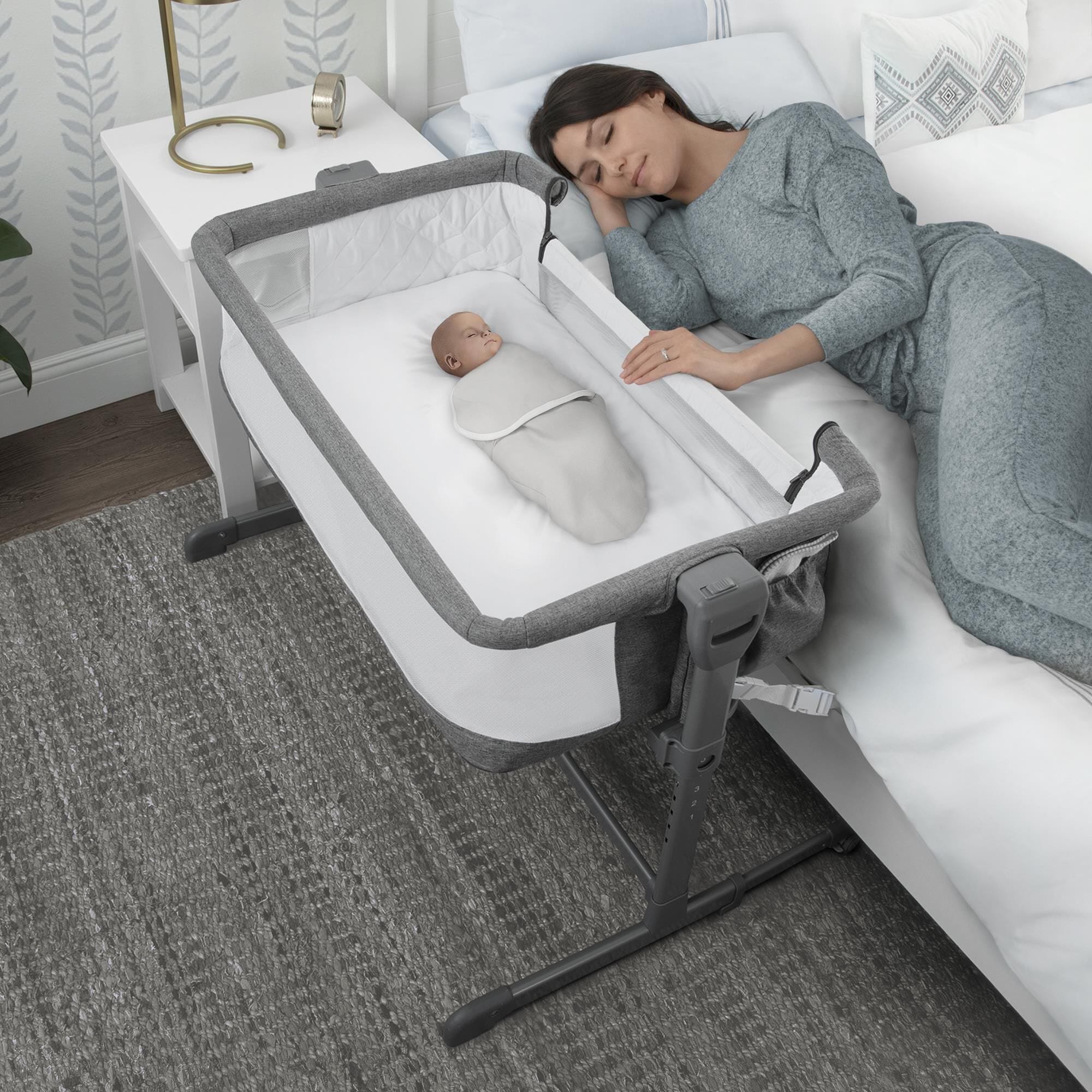 Chicco next to sale me standard mattress