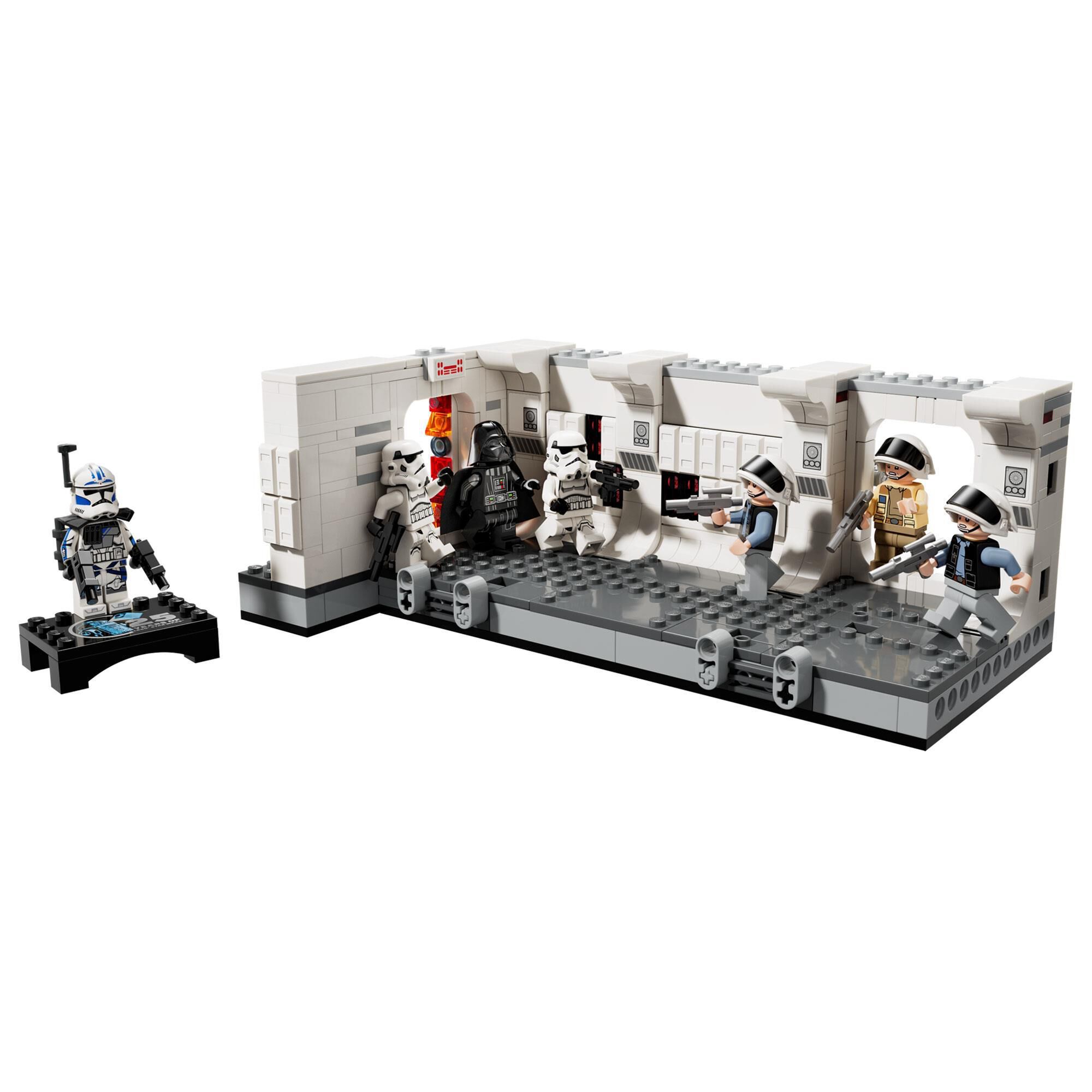 LEGO Boarding The Tantive IV Building Set NFM