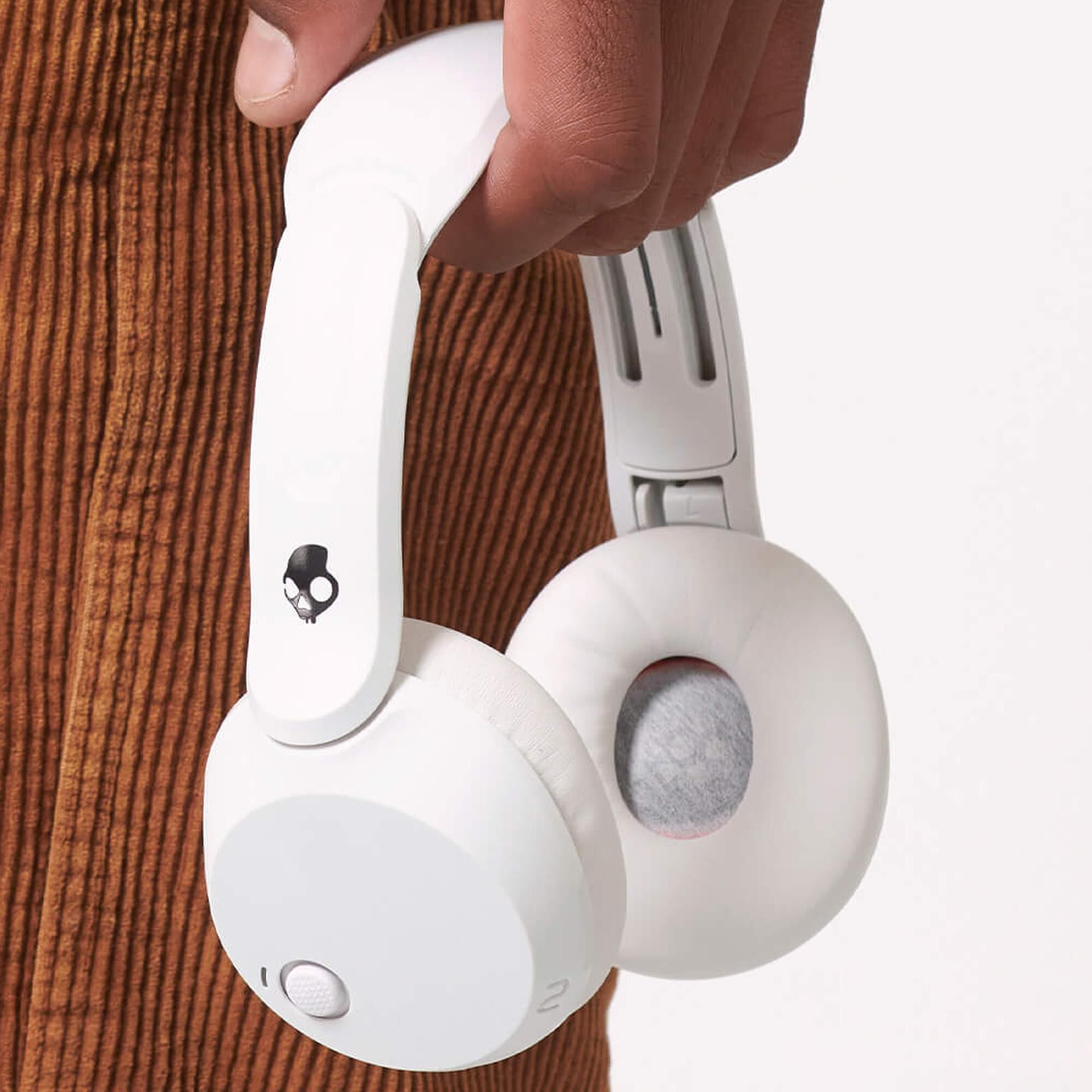 Skullcandy Icon 180 Wireless Headphones in Bone