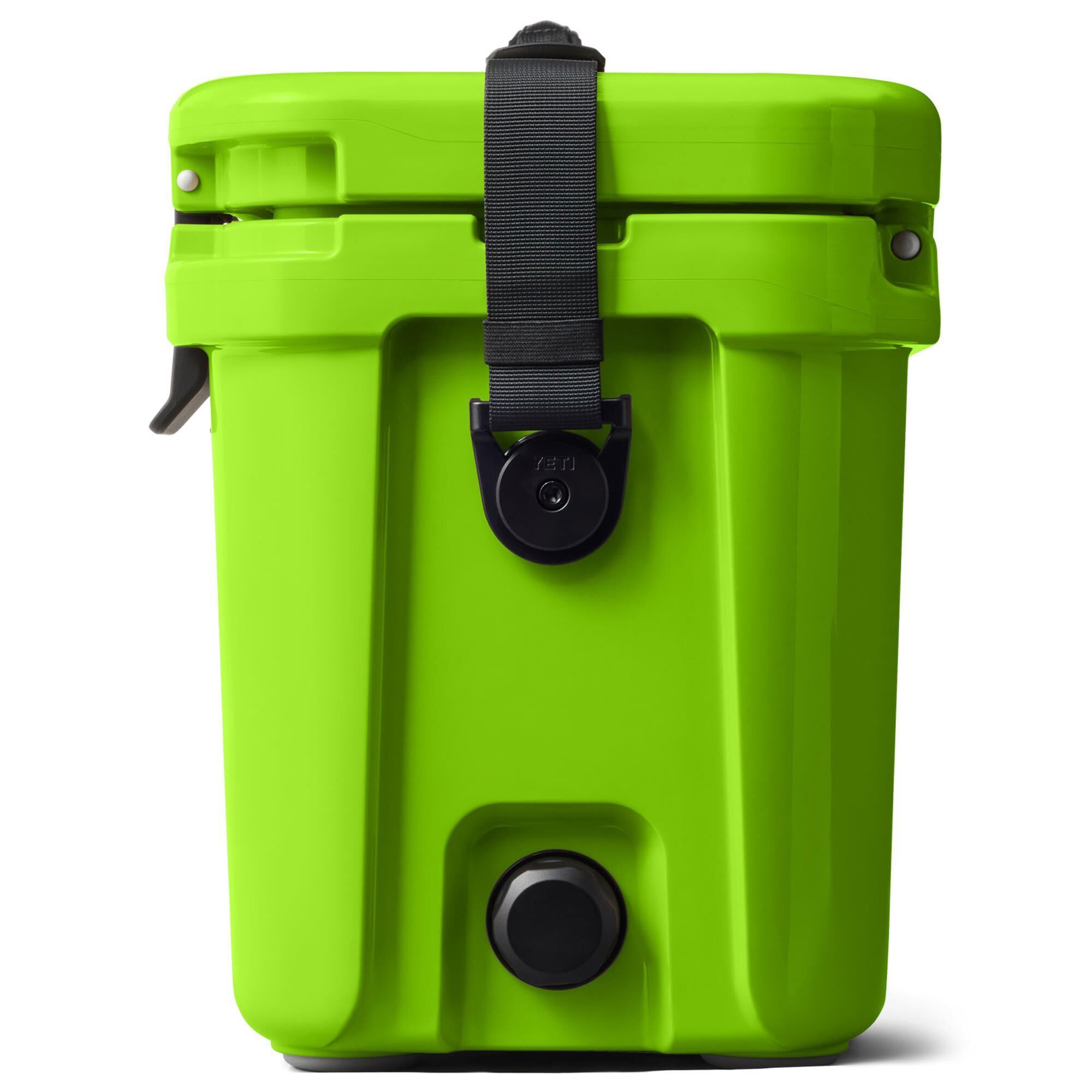 YETI Roadie 15 Hard Cooler in Venom