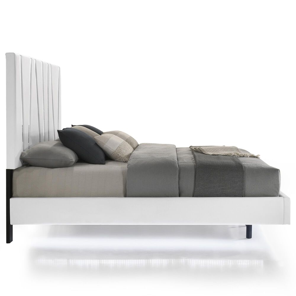 New Heritage Europa 5 Piece Wood King Panel Bedroom Set with Chest and Nightstand in White, , large