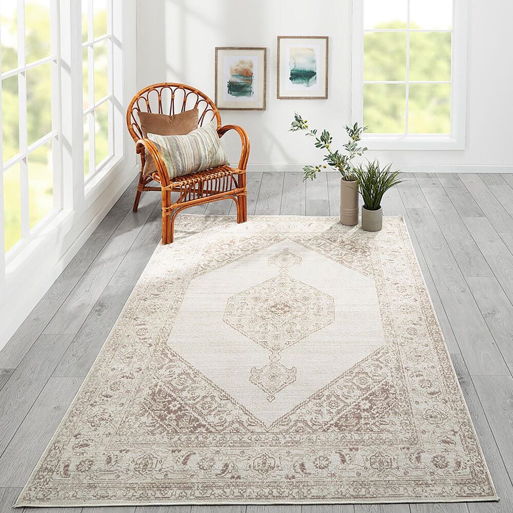 Momeni Isabella 4&#39; x 6&#39; Brown Area Rug, , large