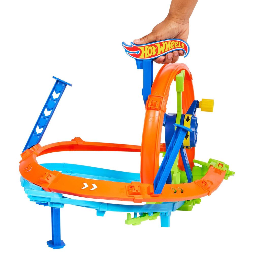 Hot Wheels Rapid Launch and Loop Playset with 1:64 Scale Die-Cast Toy Car in Multicolor, , large