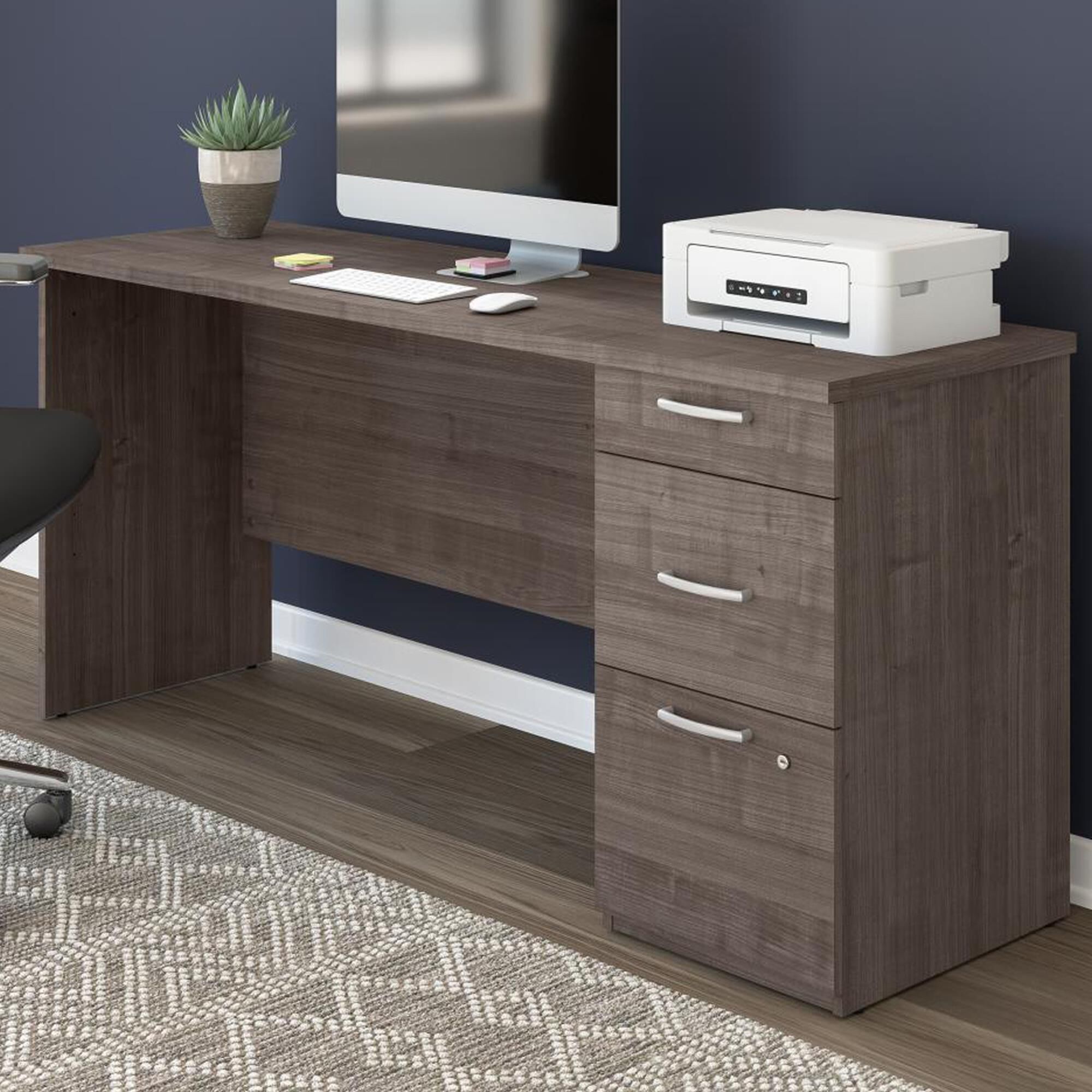 Bestar online logan desk