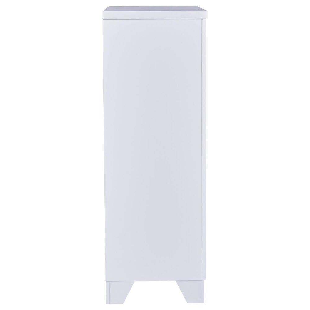 Ashley Jarlee 4-Drawer Chest in White, , large