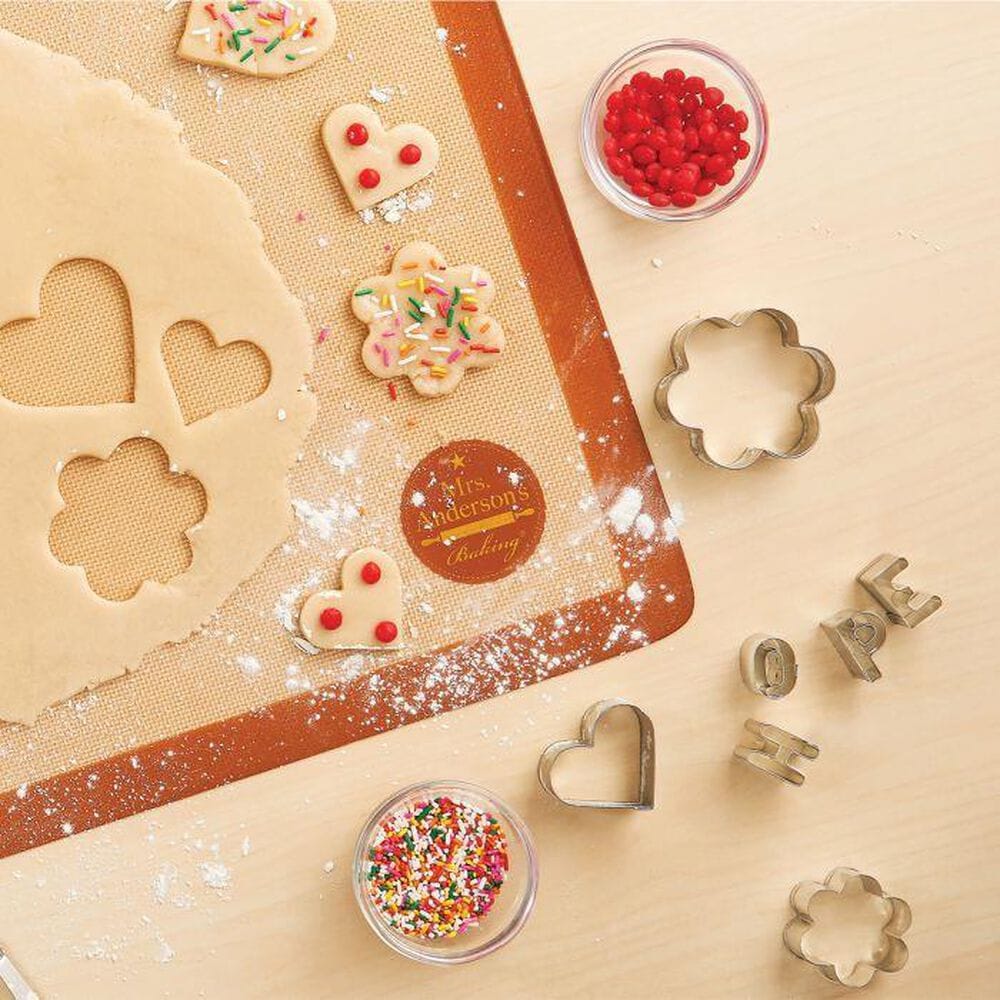 Mrs. Anderson&#39;s 5-Piece Baking Heart Cutter with Storage Container in Stainless Silver, , large