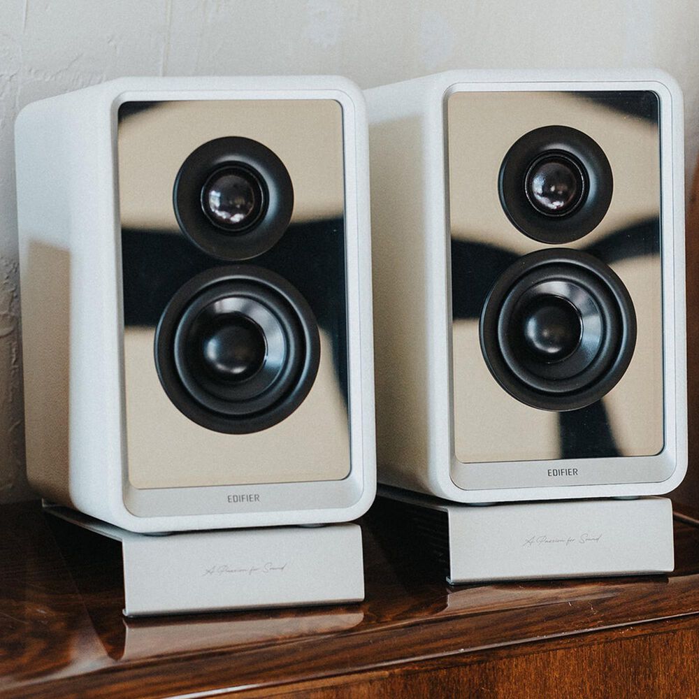 Edifier QR65 2.0 Hi-Res Audio Wireless Active Monitor Speakers Pair in White, , large