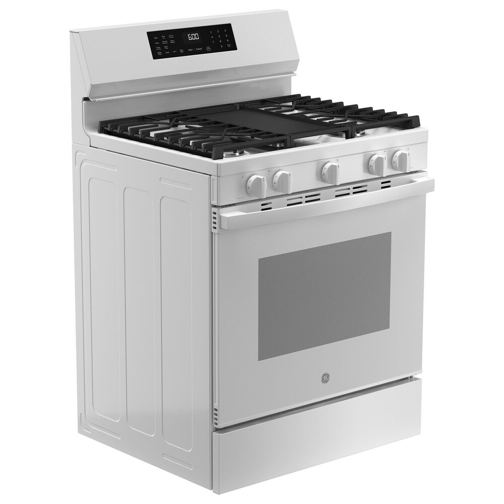 GE Appliances 30&quot; Freestanding Gas Convection Range in White, , large