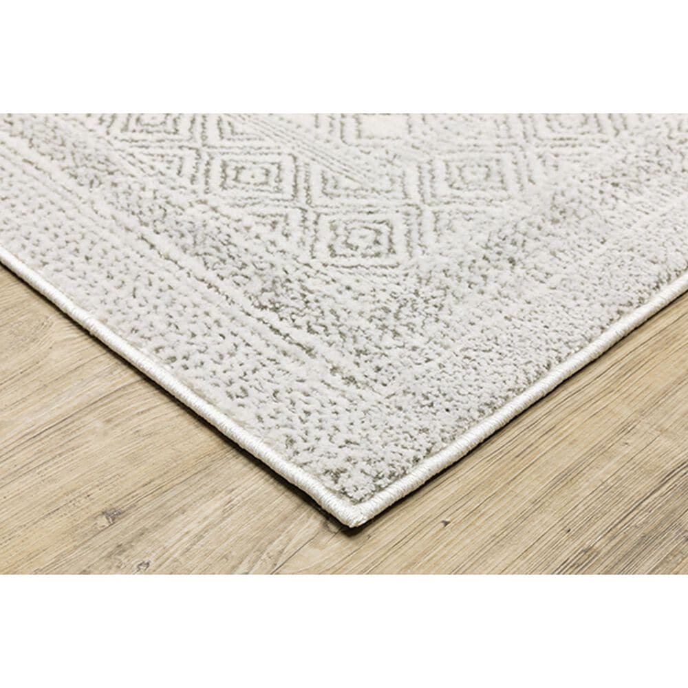 Oriental Weavers Montecito Diamond Border 7&#39;10&quot; x 10&#39;10&quot; White Area Rug, , large