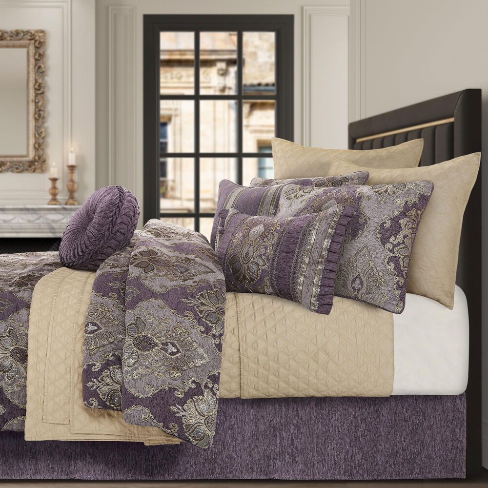 J. Queen New York Dominique 4-Piece King Comforter Set in Lavender, , large