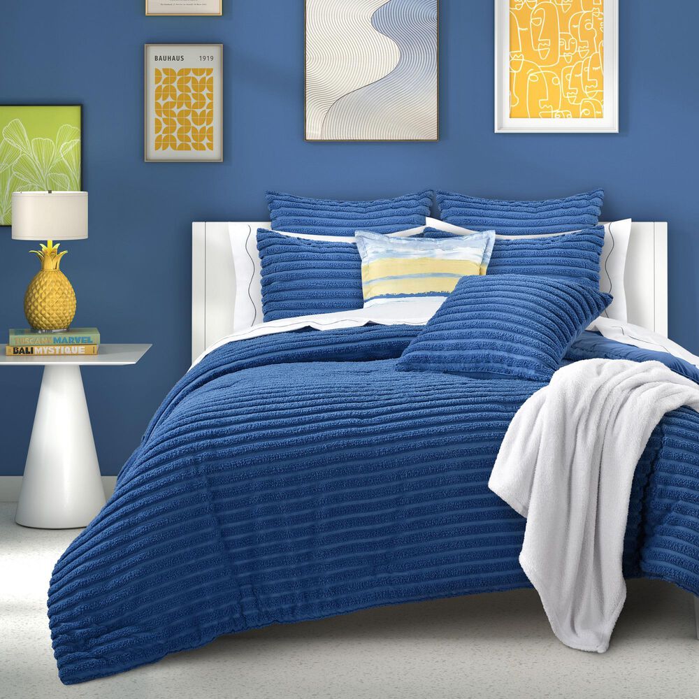 J. Queen New York Darby 3-Piece Full/Queen Comforter Set in Azure, , large