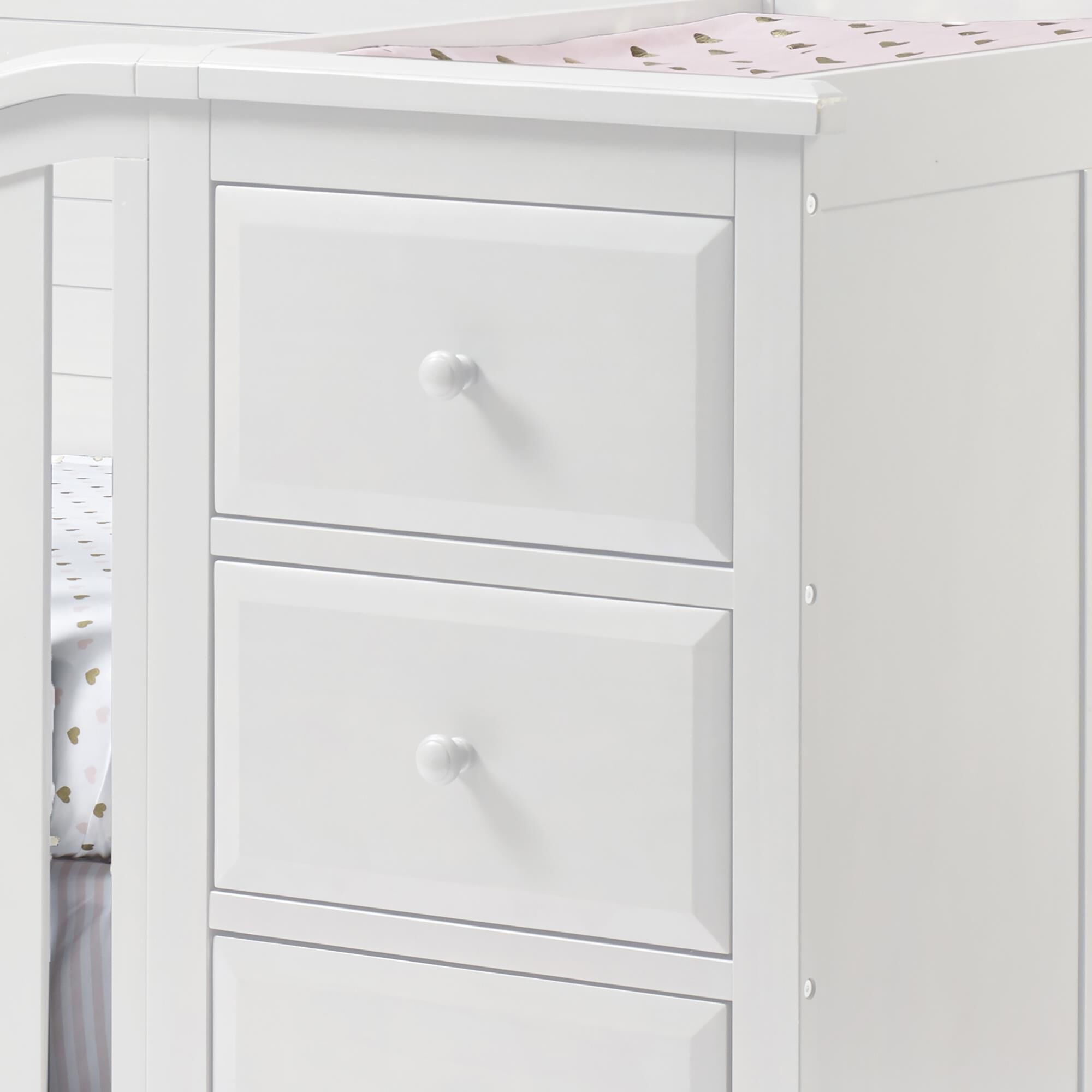 Berkley crib hotsell and changer