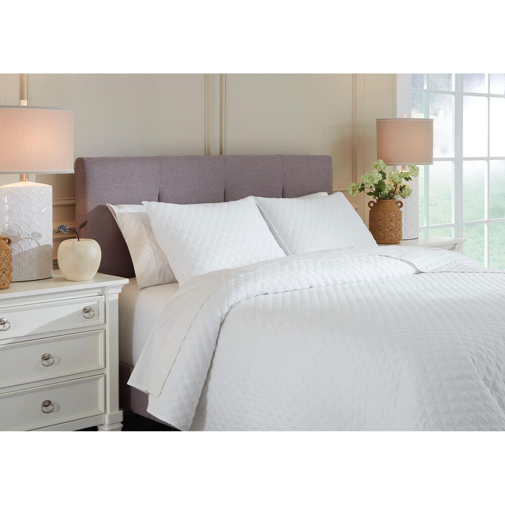Signature Design by Ashley Ryter 3-Piece King Coverlet Set in White, , large