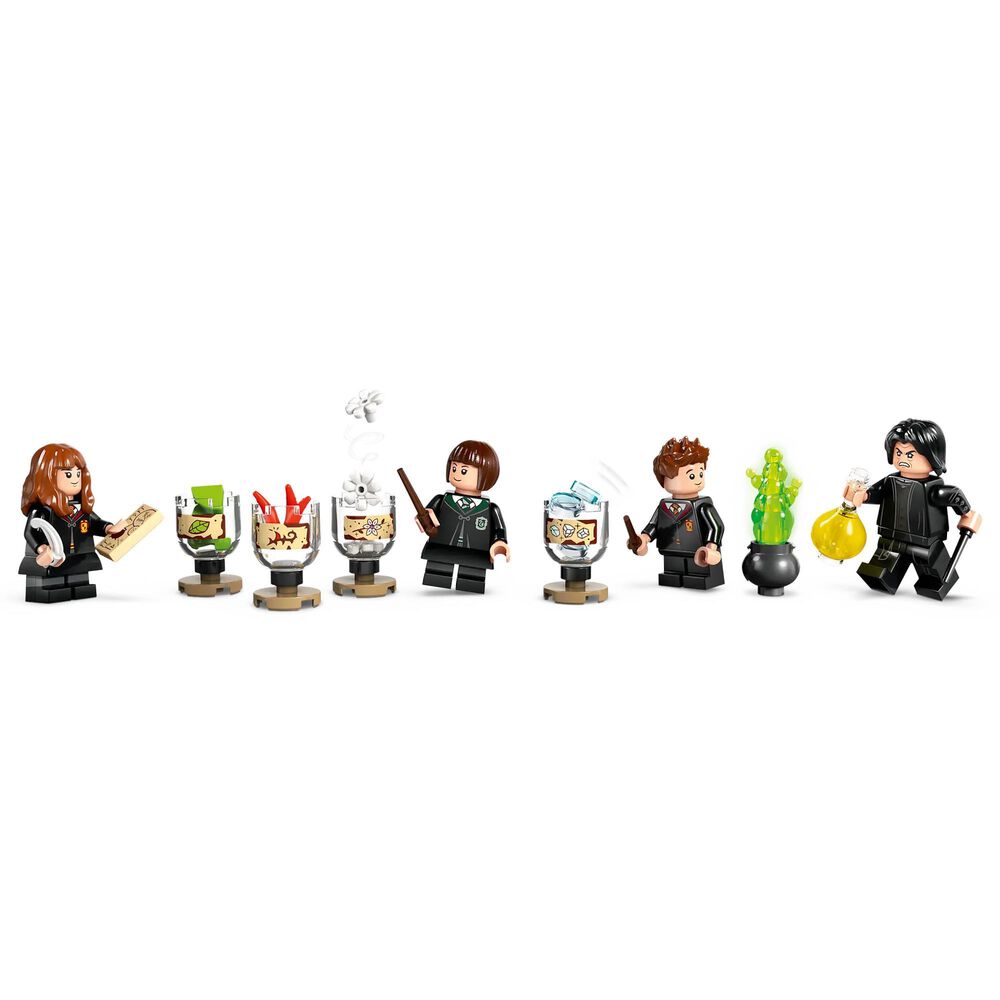 LEGO Harry Potter Hogwarts Castle: Potions Class, , large