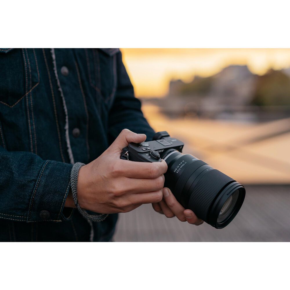 Tamron 17-70mm F/2.8 Di III-A RXD Lens for Sony E in Black, , large