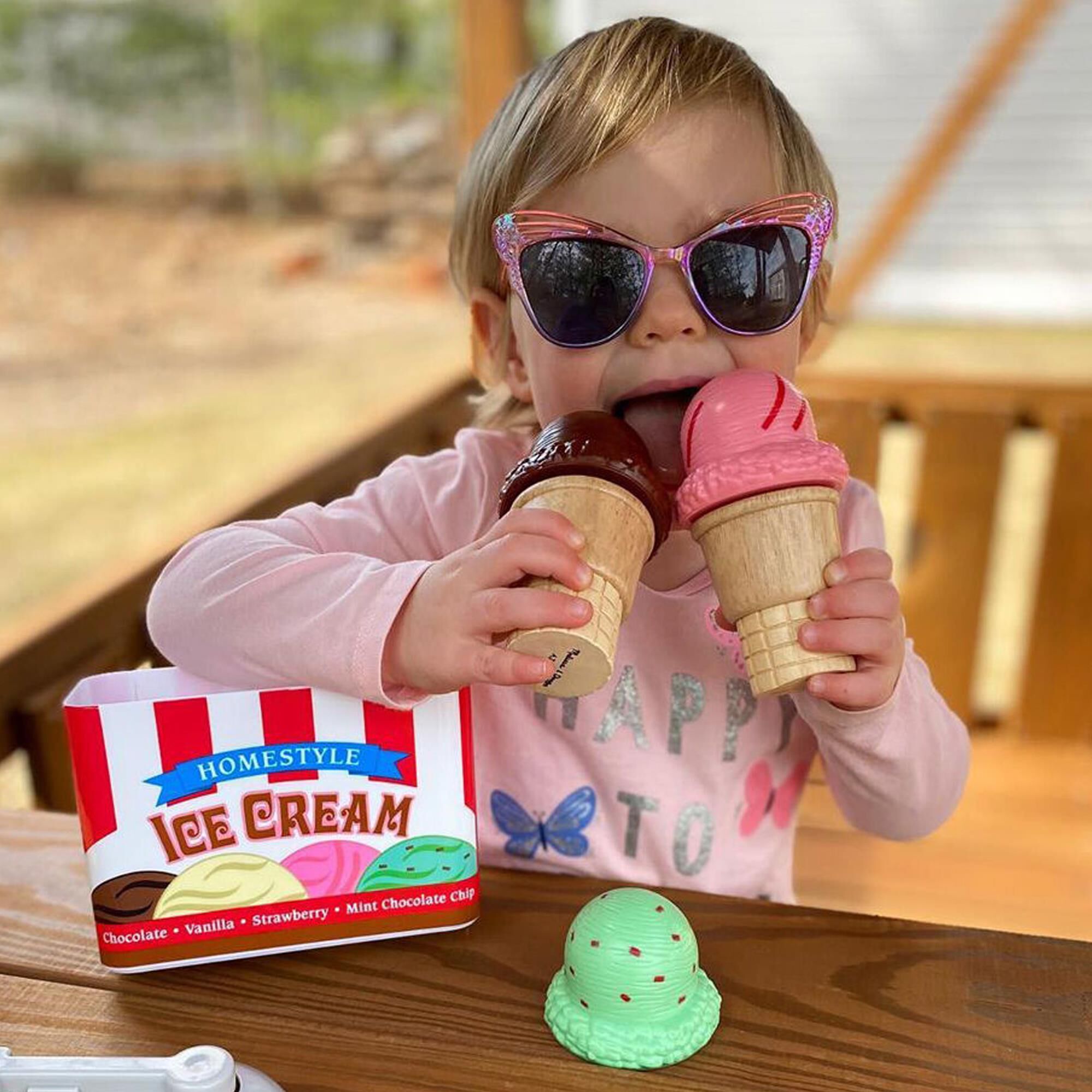 Melissa and doug store scoop and stack