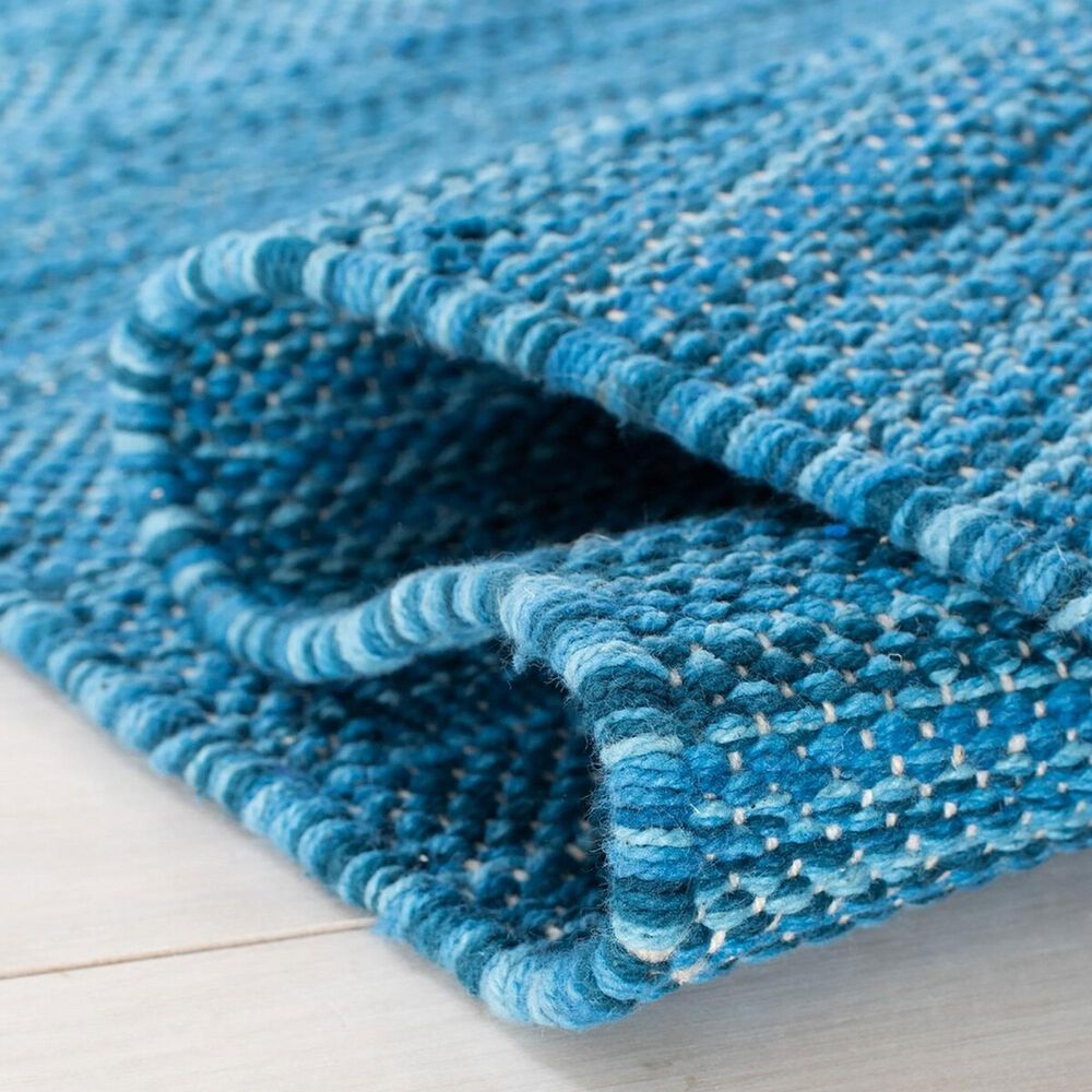 Safavieh Montauk MTK215M 2&#39;6&quot; x 8&#39; Blue and Grey Runner, , large