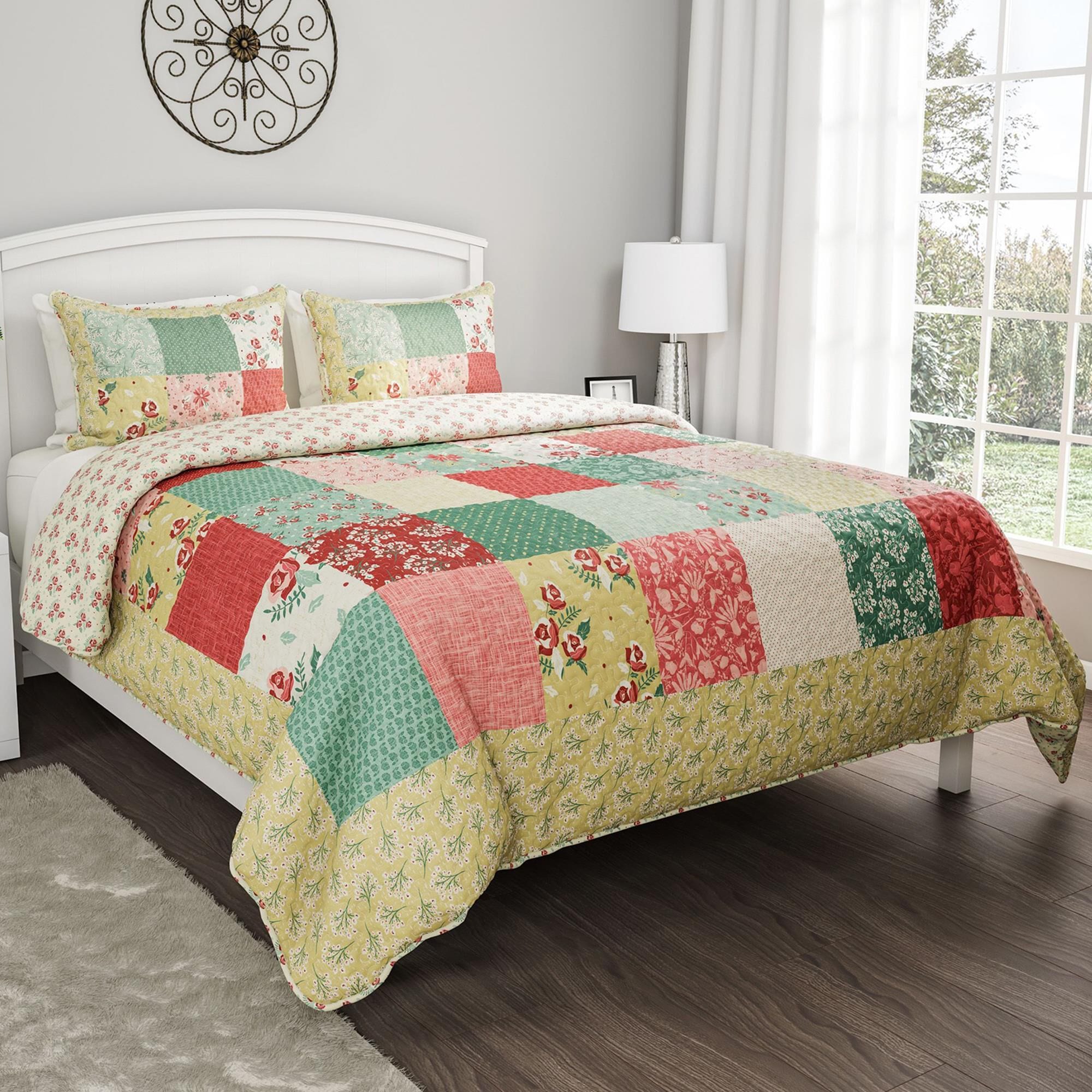 Timberlake 3 Piece King Quilt Set in Pastel Pink Mint Green
