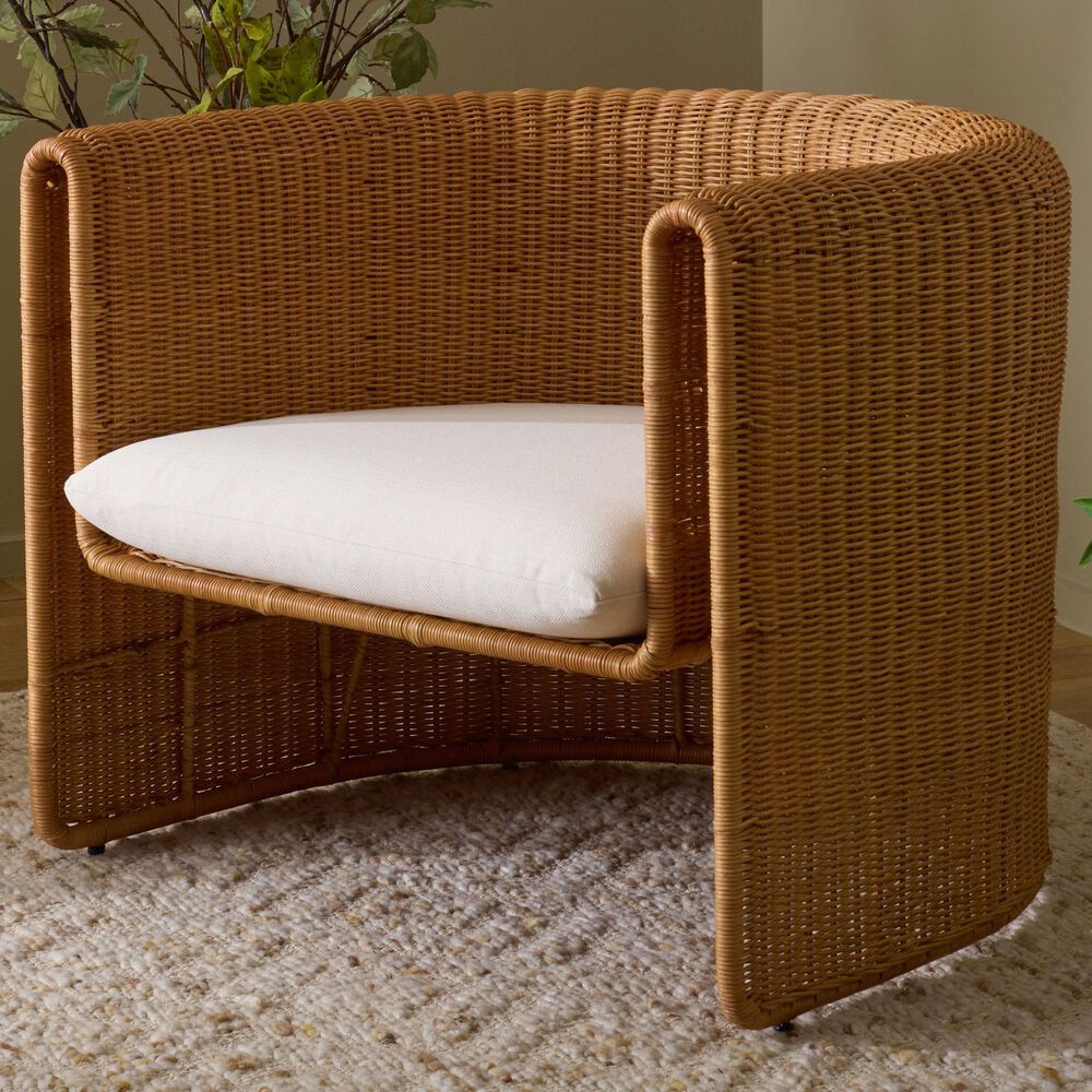 Safavieh O'Reilly Accent Chair in White, , large