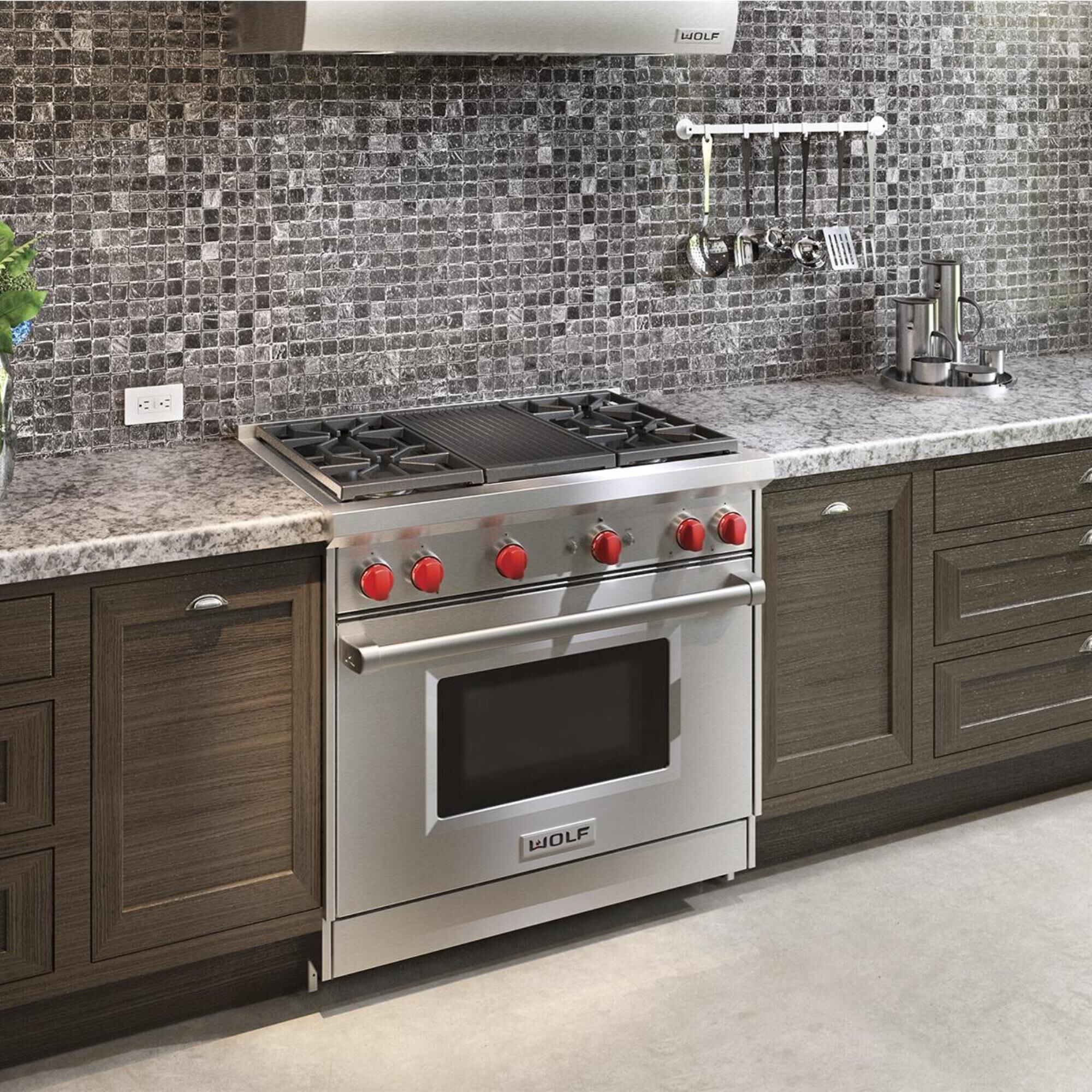 Wolf 30 inch dual deals fuel range