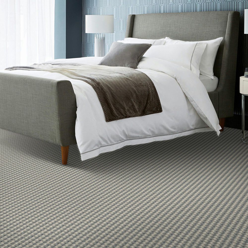 Karastan Escalera Carpet in Azul Frost, , large