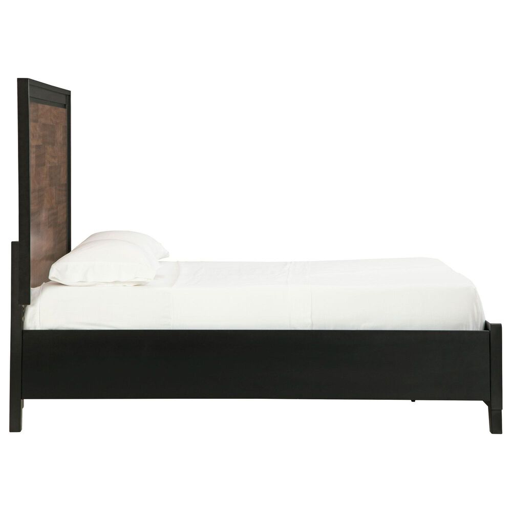 Ashley Kraeburn 3-Piece King Bedroom Set in Brown and Black, , large