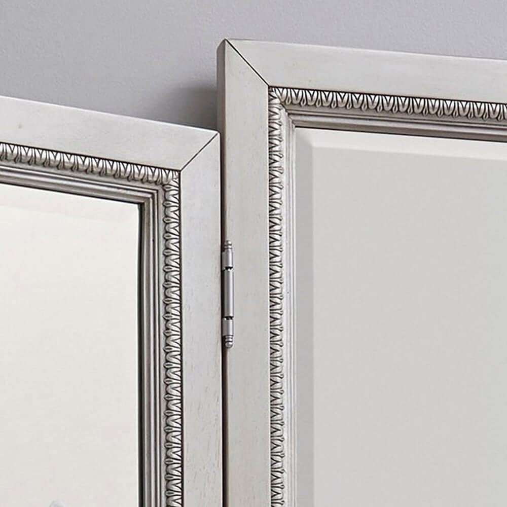 Pulaski Furniture Corp Camila Vanity and Mirror in White and Silver, , large