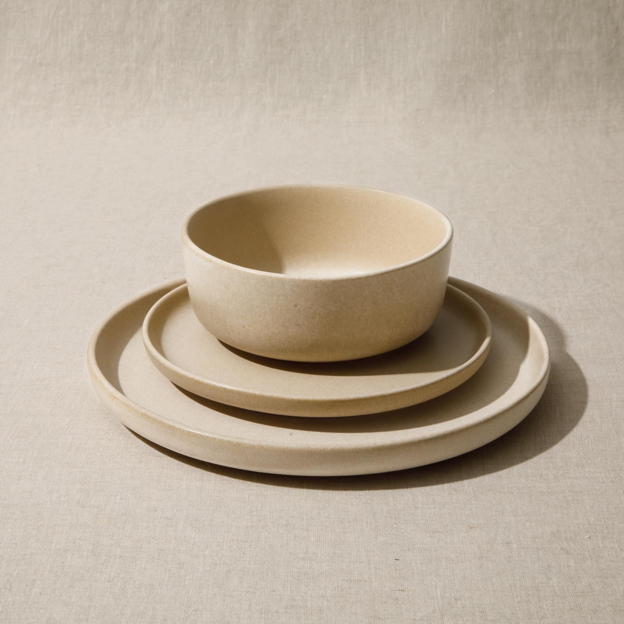 ・Stoneware・1962年-1969年・２４cm・Ｂ＆Ｇ．ＲＣ・ Gibson Homewares Bryant Park 12-Piece Dinnerware Set in Matte Cream