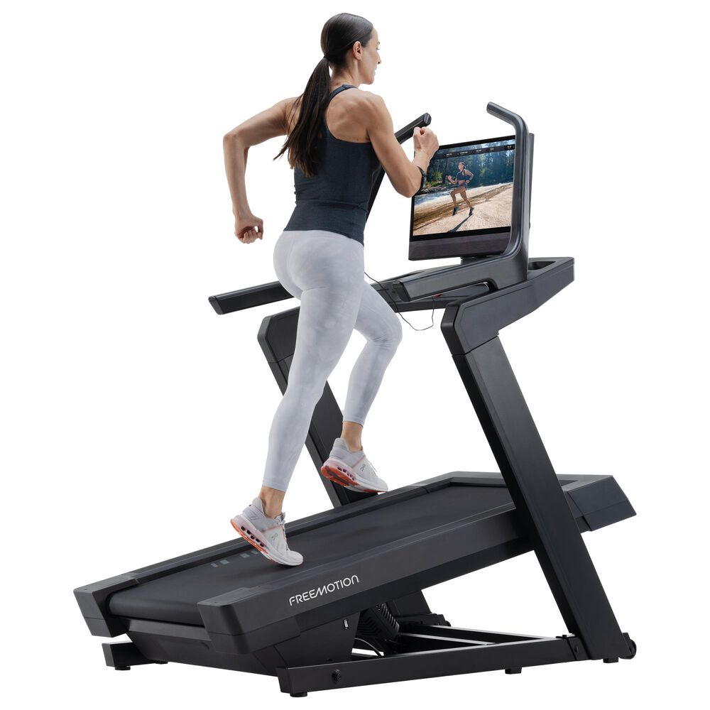 FreeMotion 8 Series i8 Incline Trainer in Black, , large
