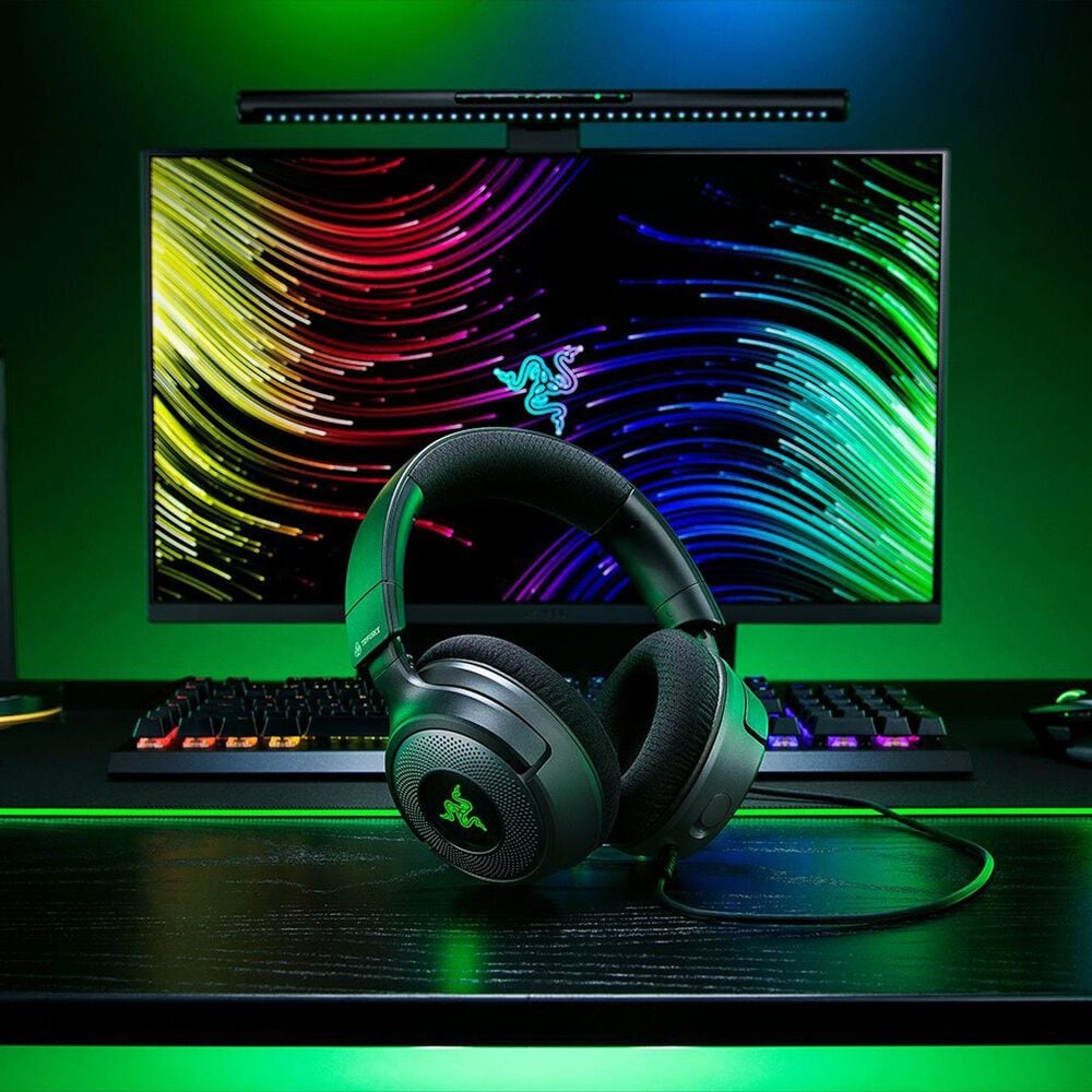 Razer Kraken V4 X Wired Gaming Headset in Black, , large