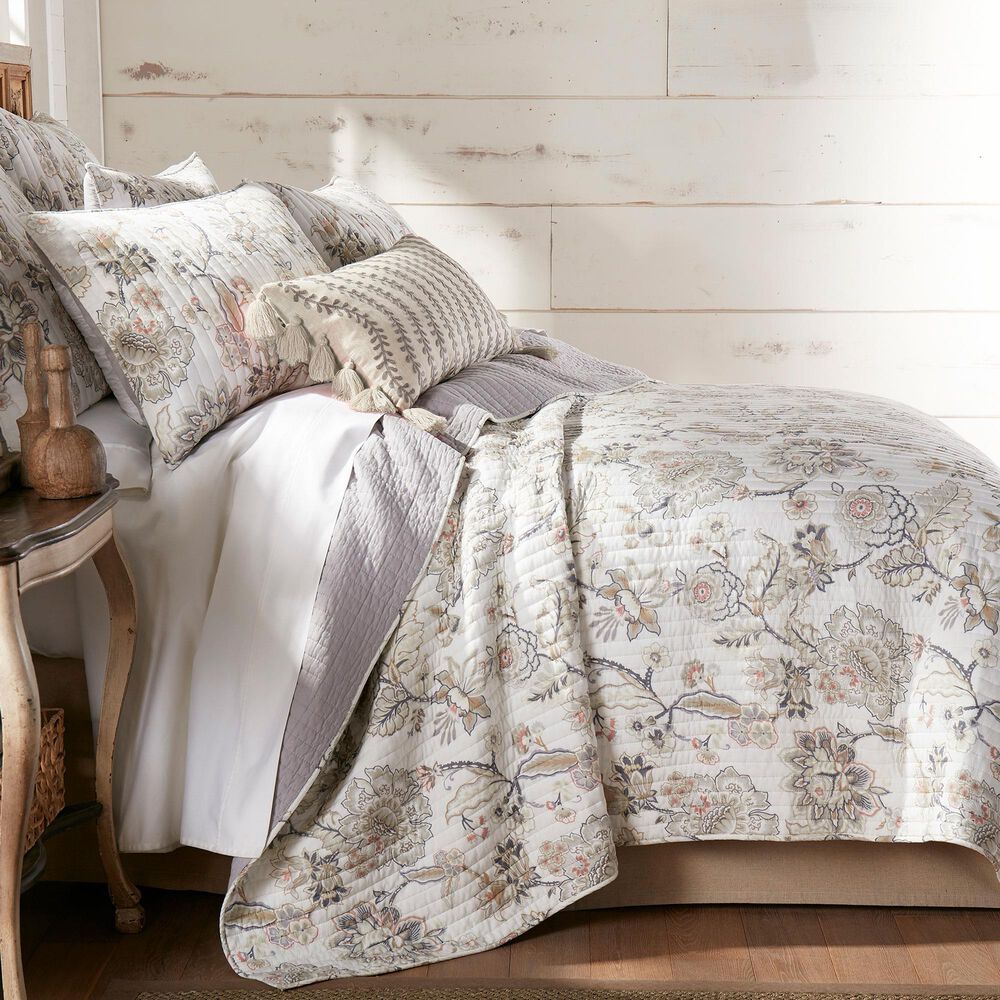 Levtex Ophelia 3-Piece Reversible Full/Queen Quilt Set in Blush and Grey, , large