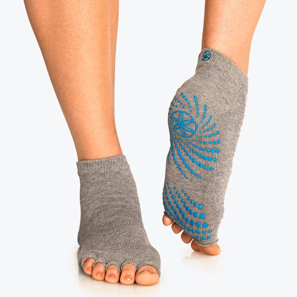 Gaiam Toeless Yoga Socks (S/M), , large