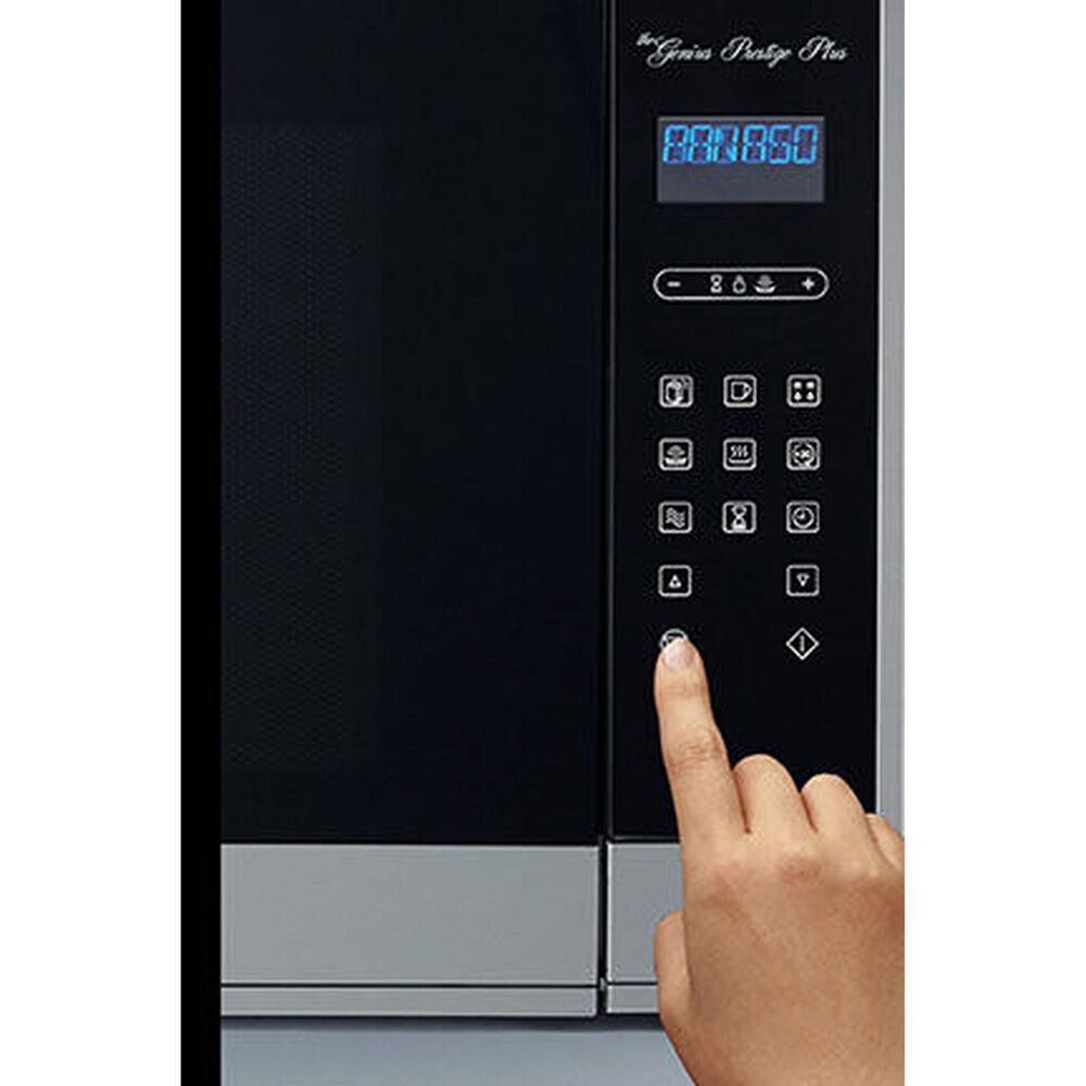 Panasonic 2.2 Cu. Ft. Built-In/Countertop Cyclonic Wave Microwave Oven in Stainless Steel, , large