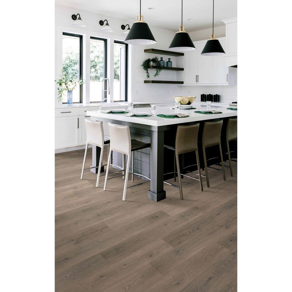 Mohawk Hampton Villa Cloudy Oak 7.5&quot; x 47&quot; Laminate, , large