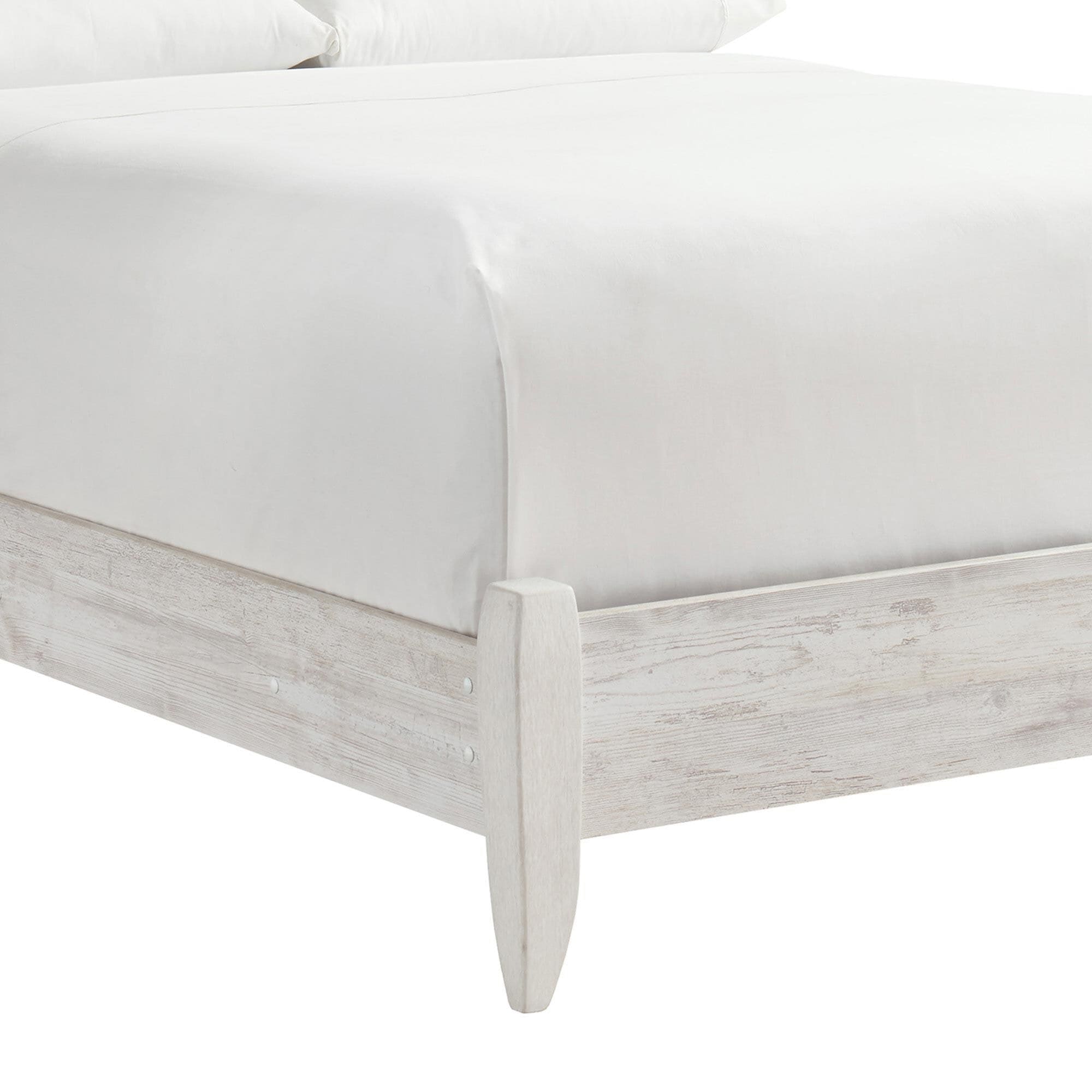 Ashley Paxberry Queen Panel Bed in Whitewash