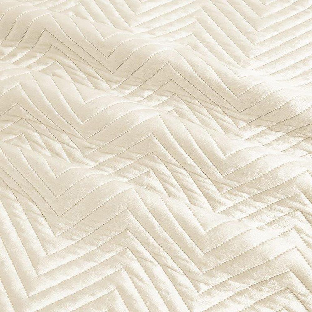 Duke Imports Virah Bella Micromink 3-Piece King Quilt Set in Alabaster Chevron, , large