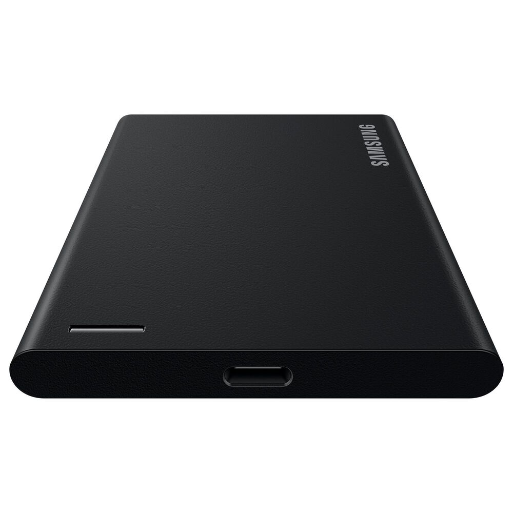 Samsung 2TB P7 Portable SSD in Black, , large
