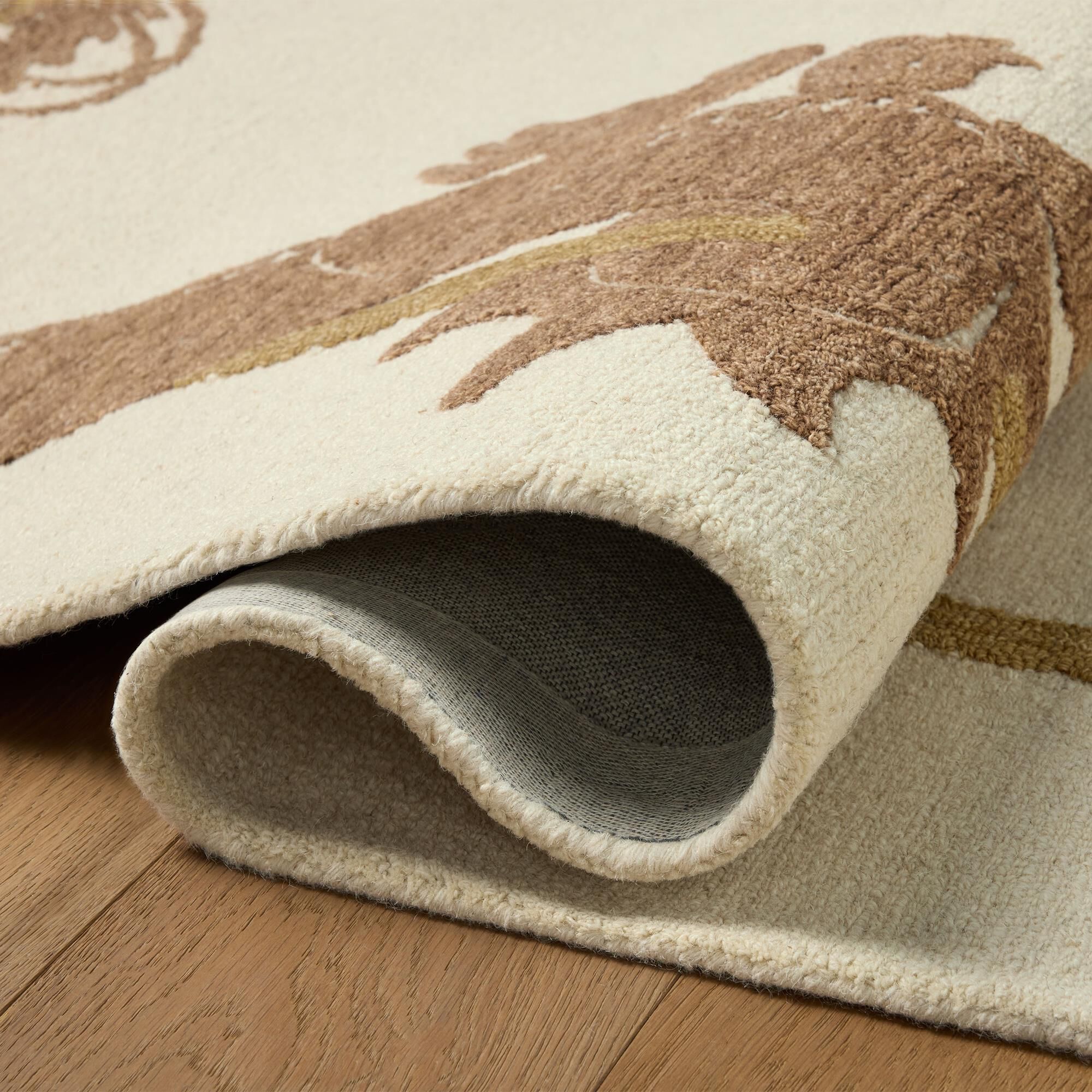 Loloi Romi Ivory and Spice 5' x 7'6