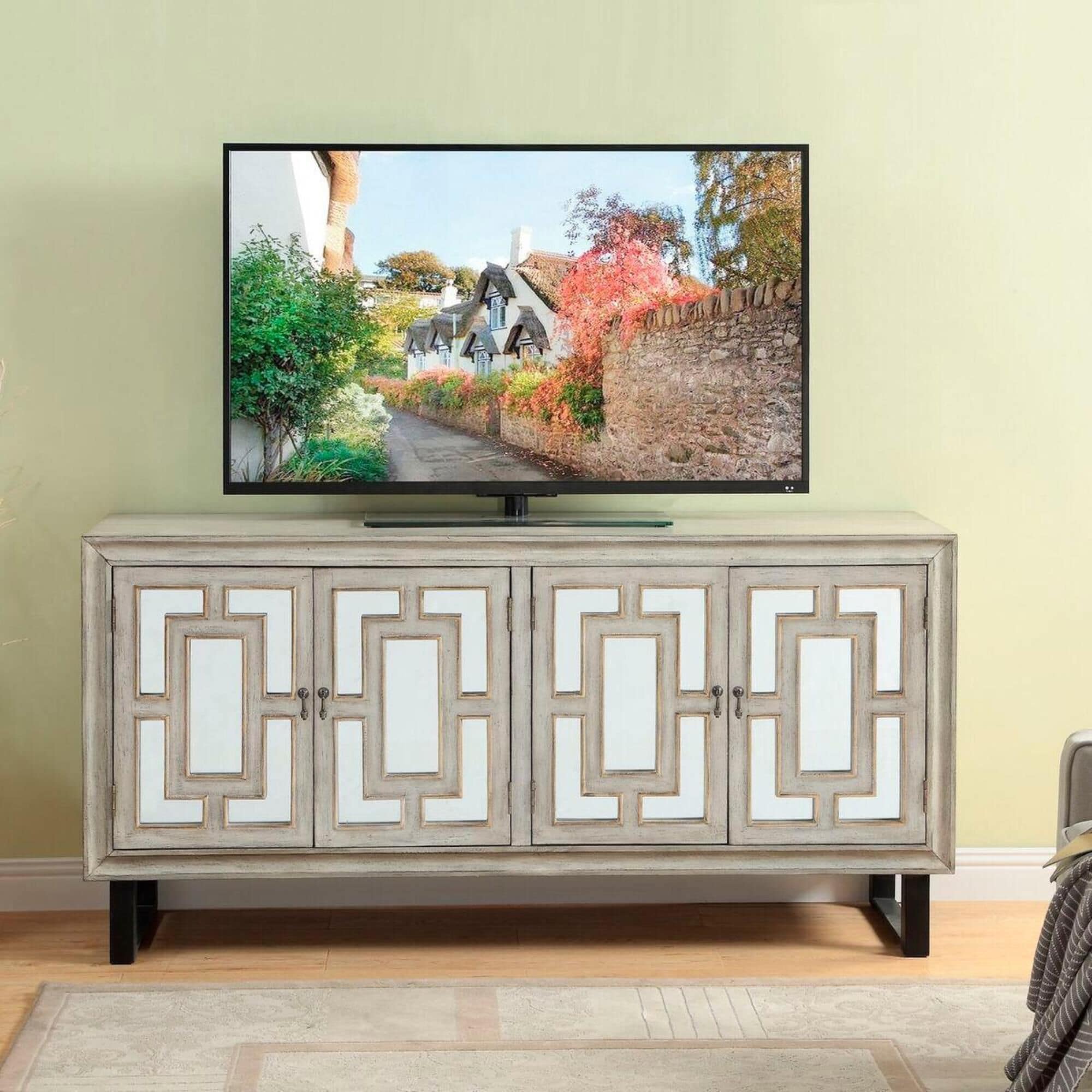 Nebraska furniture hot sale mart credenza