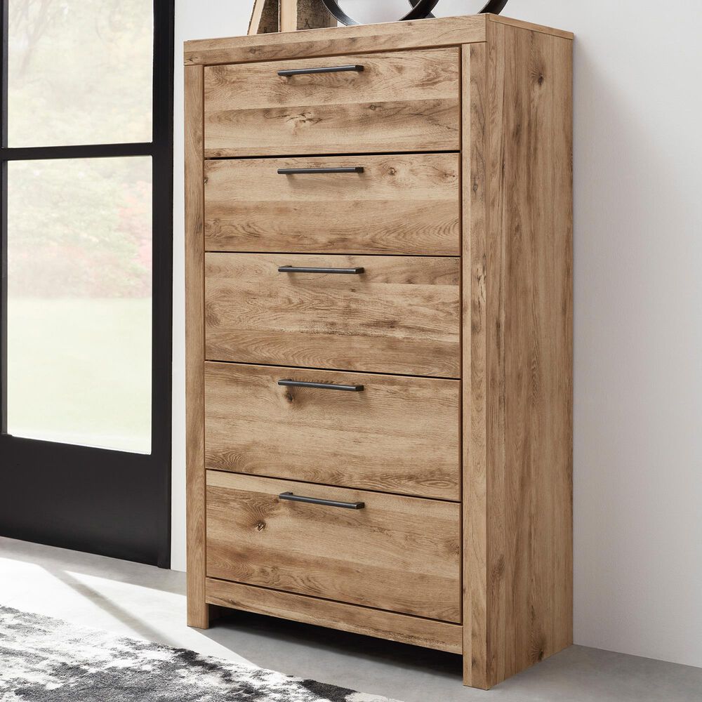 Ashley Hyanna 5-Drawer Chest in Golden Rustic, , large