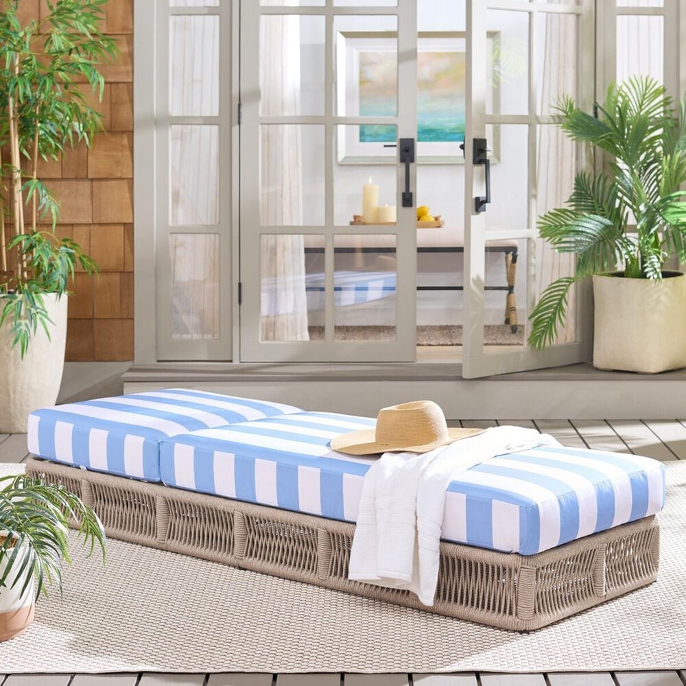 Safavieh Gillian Daybed in Baby Blue, , large