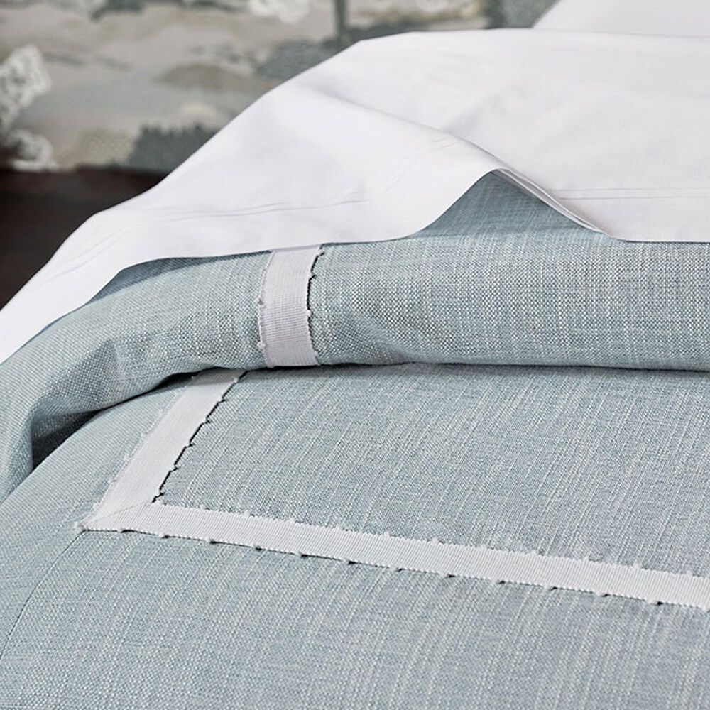 Eastern Accents Amberlynn King Duvet Cover in Holton Sky and White, , large