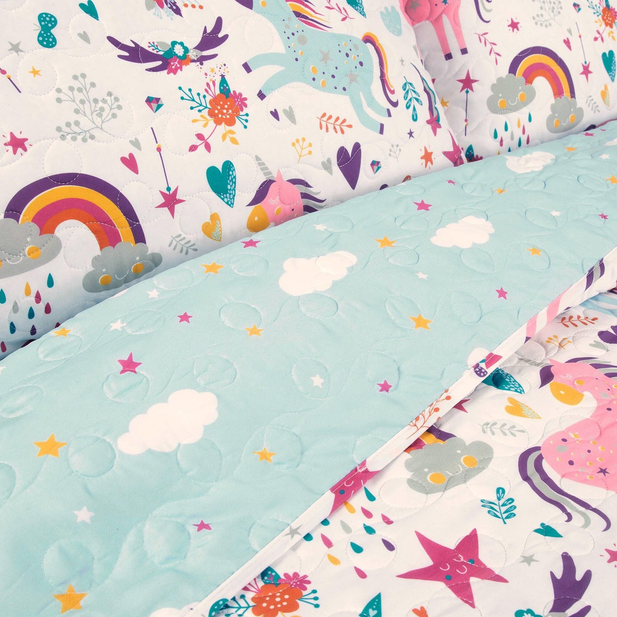 Twin outlet bedding unicorn