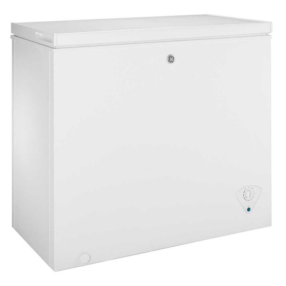 GE Appliances 7.0 Cu. Ft. Manual Defrost Chest Freezer in White, , large