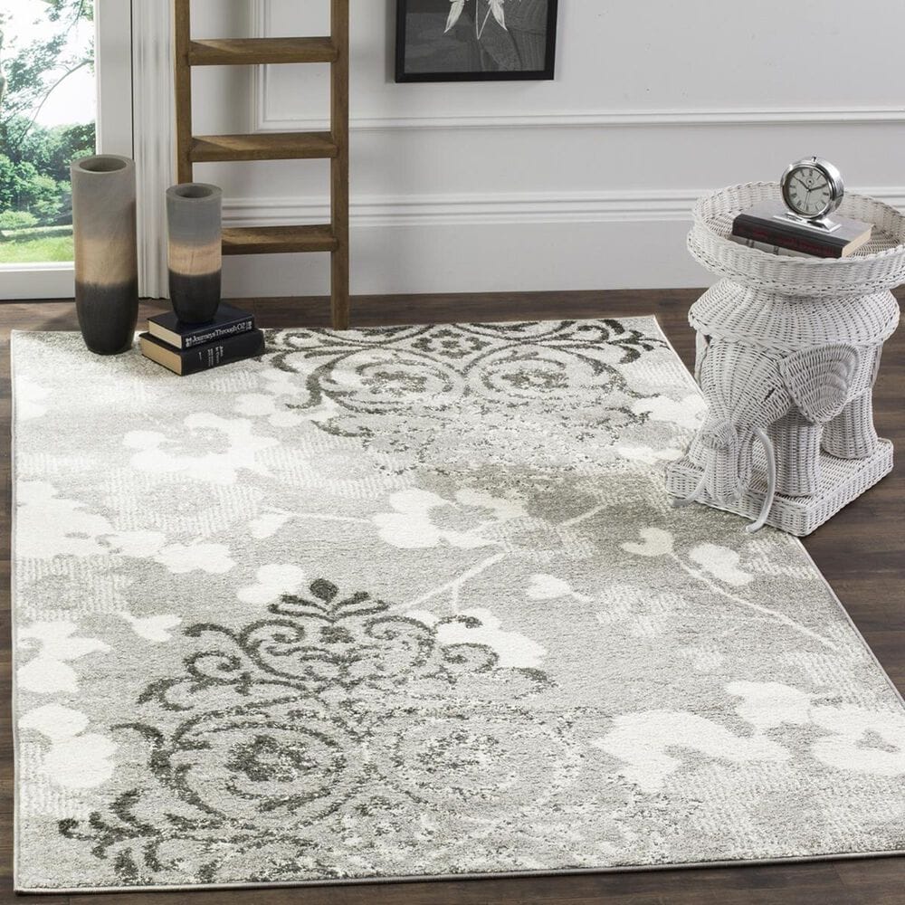 Safavieh Adirondack ADR114B-5 5"1" x 7"6" Silver/Ivory Area Rug, , large